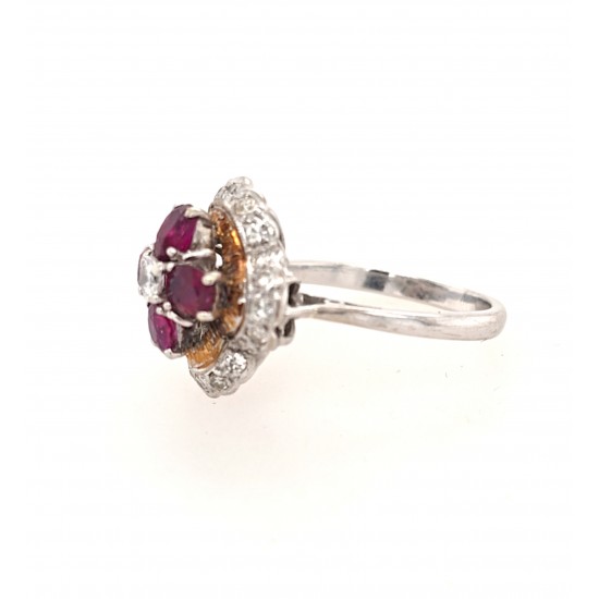 Pre Owned 18ct White Gold Ruby and Diamond Ring ZX741 Pre Owned 18ct White Gold Ruby and Diamond Ring ZX741